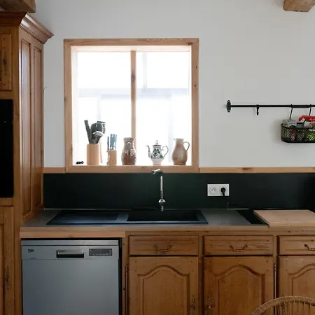 Les Frangines - Maison De Avec Jardin Ault